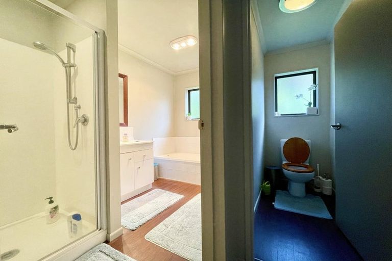 Photo of property in 10a Kororako Grove, Whalers Gate, New Plymouth, 4310