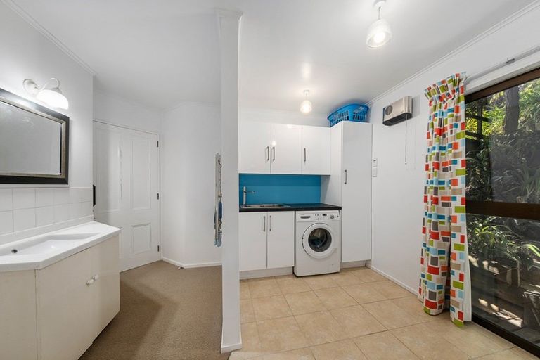 Photo of property in 8b Amelia Crescent, Waikawa, Picton, 7220