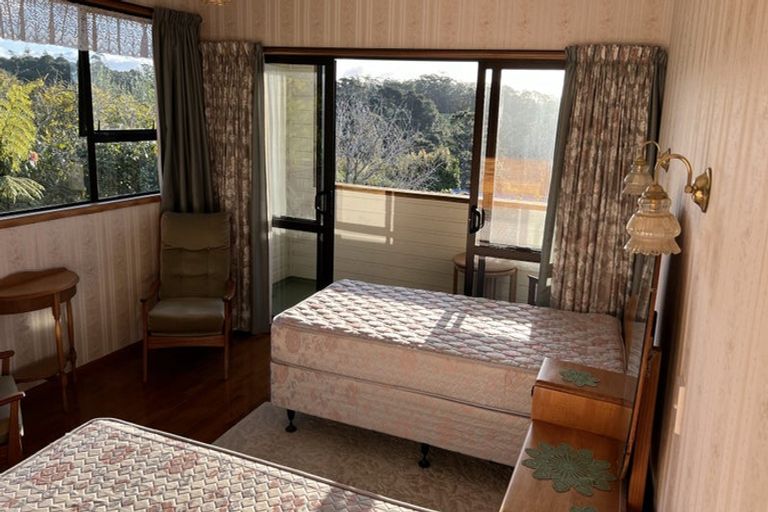 Photo of property in 4 Rae Road, Campbells Bay, Auckland, 0620