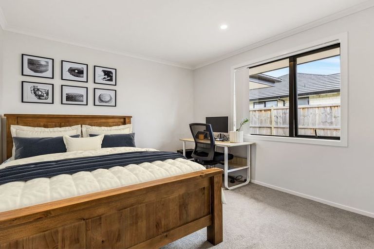 Photo of property in 14 Murray Ward Drive, Te Kauwhata, 3710