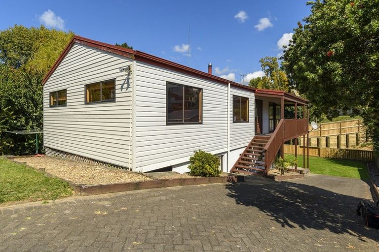 Photo of property in 12 Fairmont Terrace, Otumoetai, Tauranga, 3110