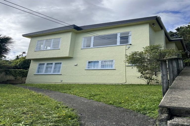 Photo of property in 5 Harland Street, Brooklyn, Wellington, 6021