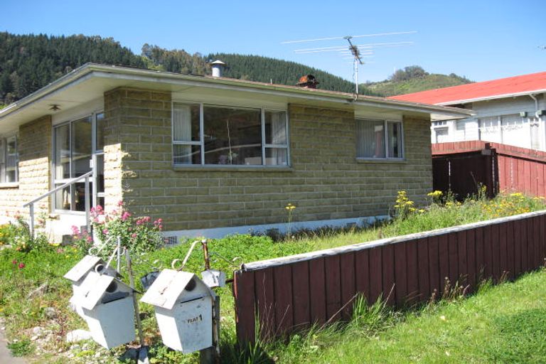Photo of property in 3/11 Waimea Road, Nelson South, Nelson, 7010