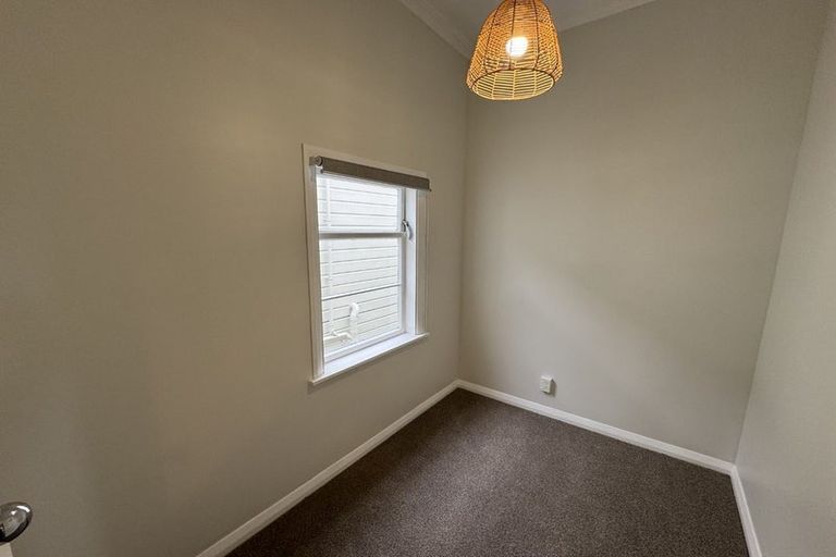 Photo of property in 355 The Terrace, Te Aro, Wellington, 6011