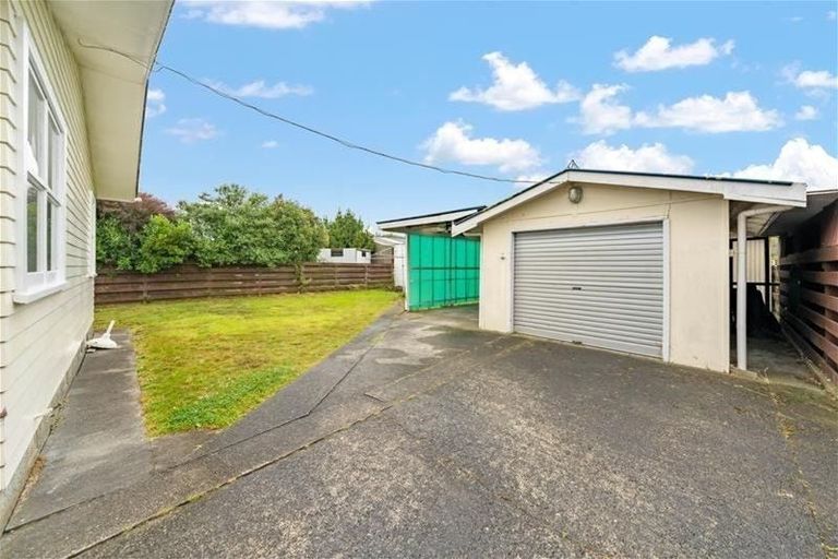 Photo of property in 30 Karamu Crescent, Wainuiomata, Lower Hutt, 5014