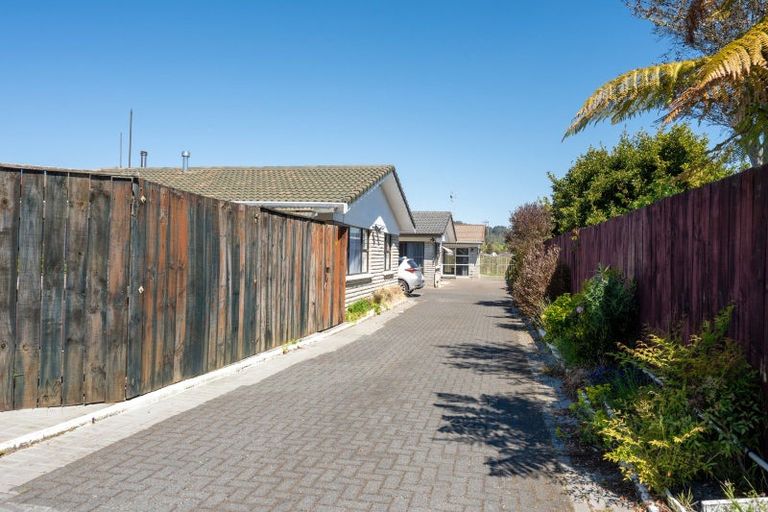 Photo of property in 16c Grey Street, Glenholme, Rotorua, 3010