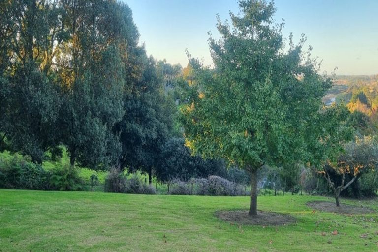 Photo of property in 377 Cambridge Road, Tauriko, Tauranga, 3110