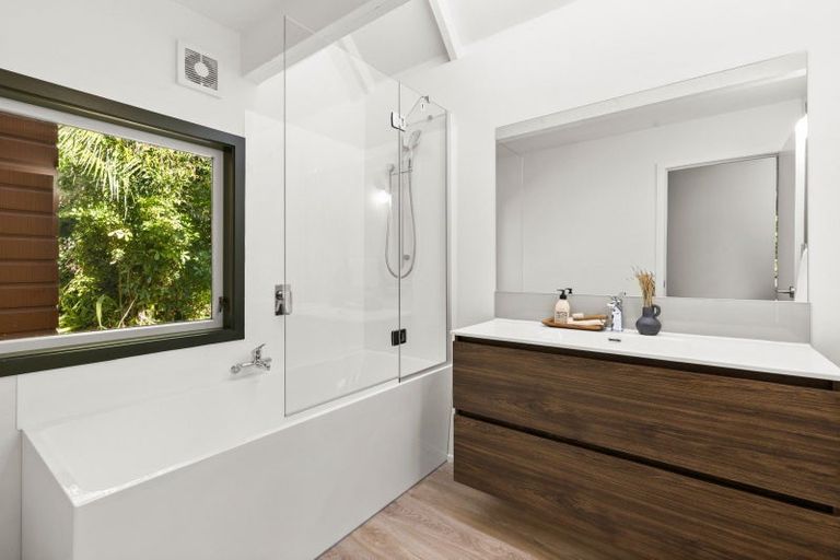 Photo of property in 25 Muritai Crescent, Havelock North, 4130