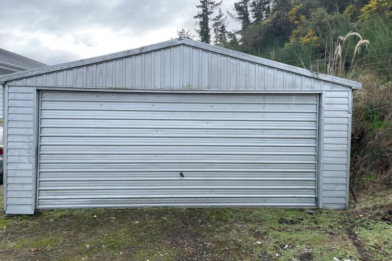 Photo of property in 29 Hattie Street, Reefton, 7830