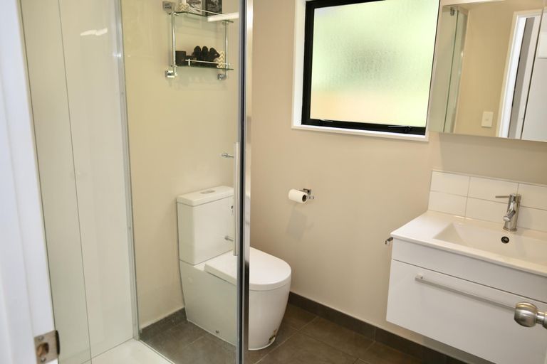 Photo of property in 11 Snowden Place, Raglan, 3225