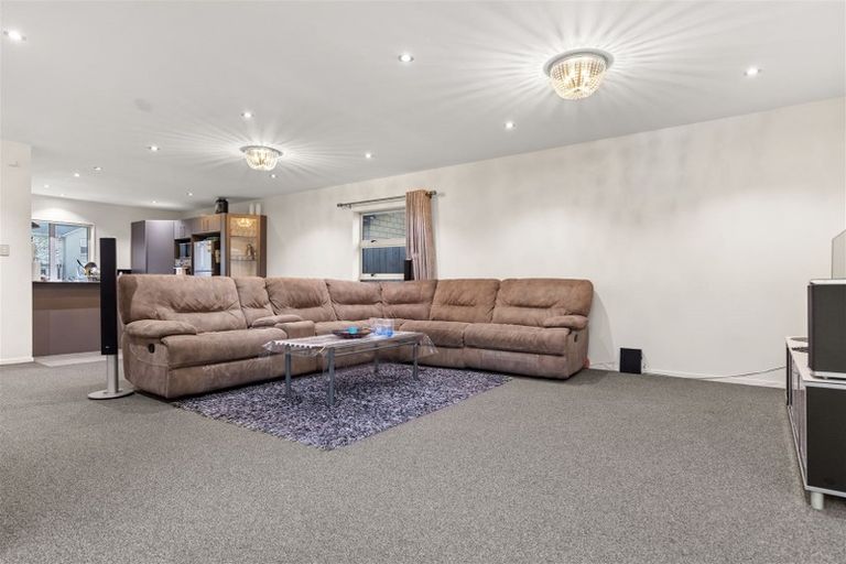 Photo of property in 242c Porchester Road, Takanini, 2112