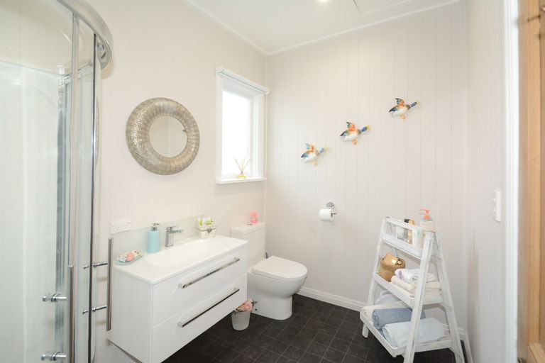 Photo of property in 3 West Avenue, Saint Clair, Dunedin, 9012