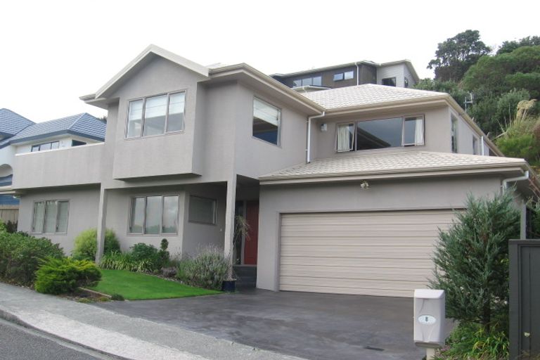 Photo of property in 8 Huxley Grove, Churton Park, Wellington, 6037