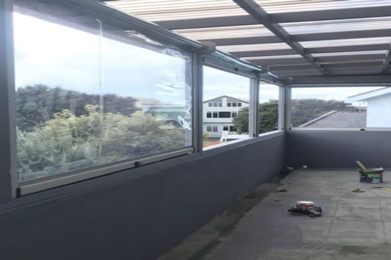 Photo of property in 11m Clearwater Cove, West Harbour, Auckland, 0618