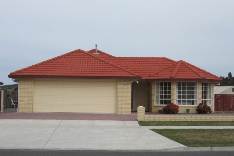 Photo of property in 136 Avenue Road, Greenmeadows, Napier, 4112