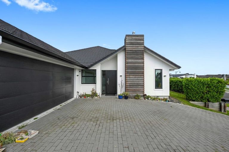 Photo of property in 5 Batten Drive, Flagstaff, Hamilton, 3210