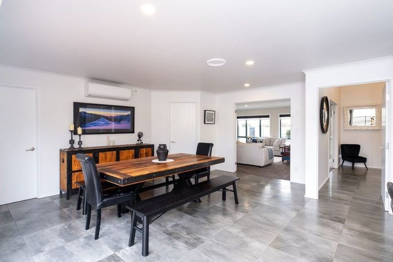 Photo of property in 20 Russell Robertson Drive, Havelock North, 4130