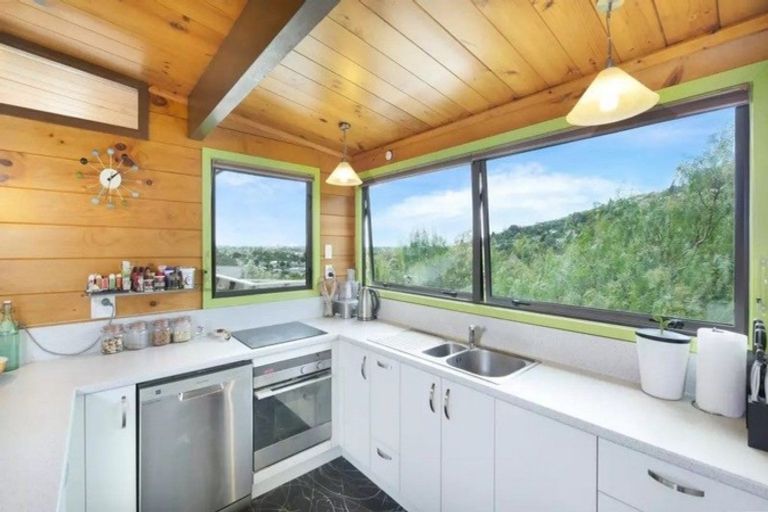 Photo of property in 94 Landsdowne Terrace, Cashmere, Christchurch, 8022