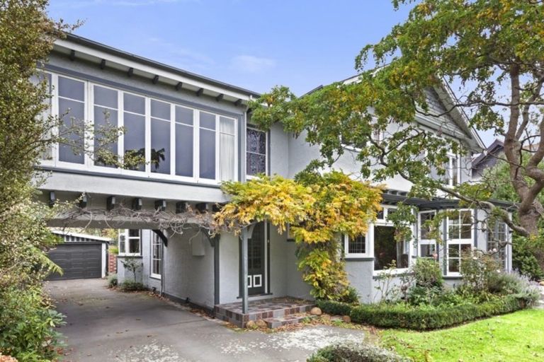 Photo of property in 112 Heaton Street, Merivale, Christchurch, 8052