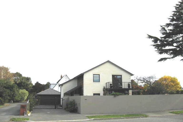 Photo of property in 195 Ilam Road, Ilam, Christchurch, 8041