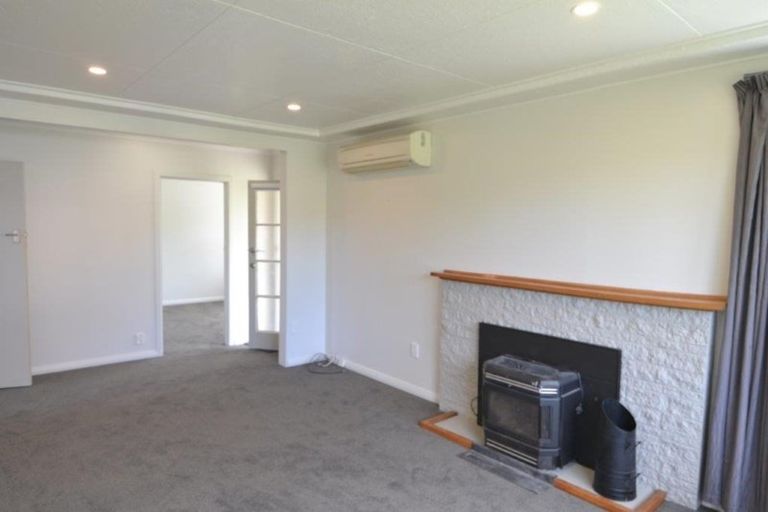 Photo of property in 6 Salmond Street, Halfway Bush, Dunedin, 9010