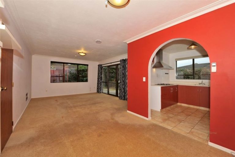 Photo of property in 1/54a Aorangi Road, Bryndwr, Christchurch, 8053