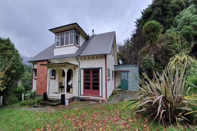 Photo of property in 20 Barclays Road, Little River, 7591