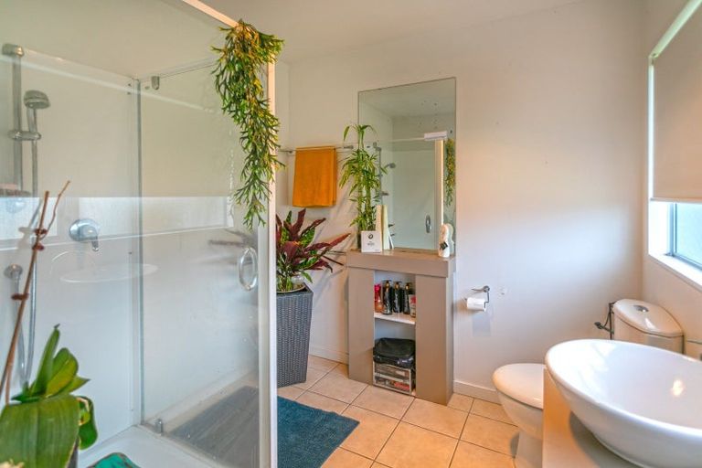 Photo of property in 13 Willow Grove, Tairua, 3508