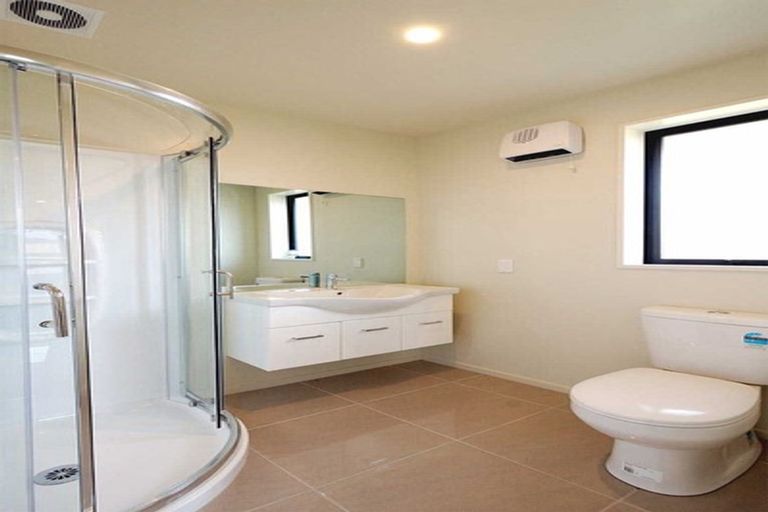 Photo of property in 77 Sutherland Drive, Kaiapoi, 7630