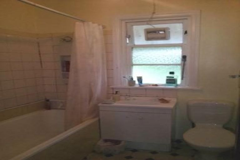 Photo of property in 7 Lewisville Terrace, Thorndon, Wellington, 6011