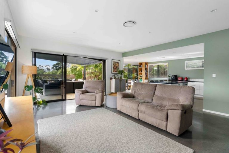 Photo of property in 113 Te Tutu Street, Whangamata, 3691