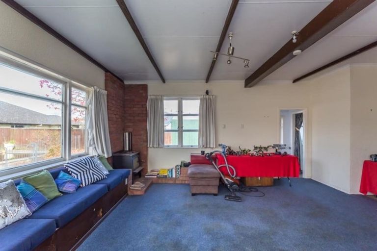 Photo of property in 134 Weraroa Road, Levin, 5510