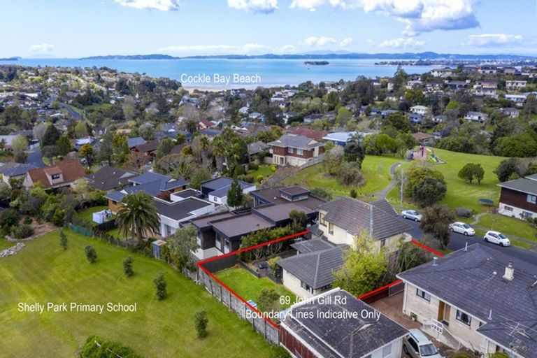 Photo of property in 69 John Gill Road, Shelly Park, Auckland, 2014