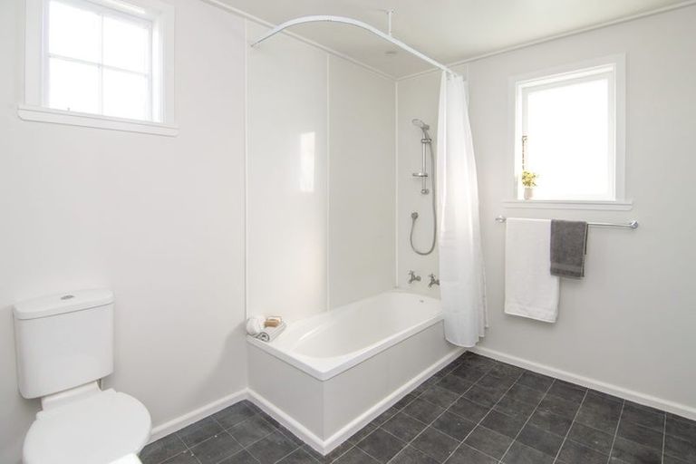 Photo of property in 31b Hulme Street, Roslyn, Palmerston North, 4414