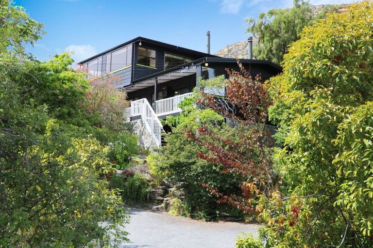 Photo of property in 242 Peninsula Road, Kawarau Falls, Queenstown, 9300