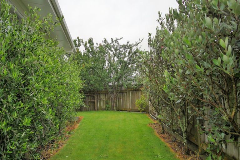 Photo of property in 104 Atawhai Road, Fitzherbert, Palmerston North, 4410