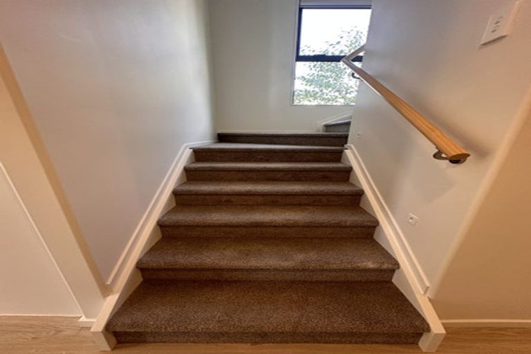 Photo of property in 2/205 Sunnynook Road, Wairau Valley, Auckland, 0627