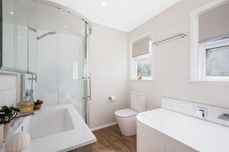 Photo of property in 15 Totara Street, Wainuiomata, Lower Hutt, 5014