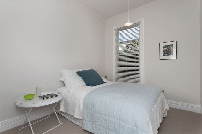 Photo of property in 60 Wiggins Street, Sumner, Christchurch, 8081