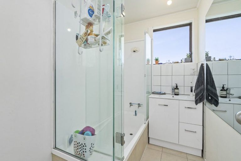 Photo of property in 76e Bandon Street, Frankton, Hamilton, 3204