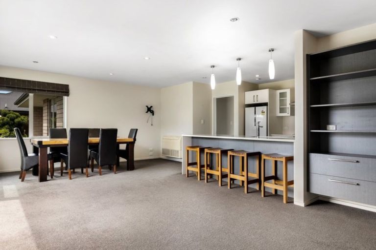 Photo of property in 12 Wattle Lane, Rangiora, 7400