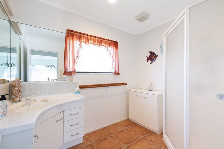 Photo of property in 52 Castlewold Drive, Bethlehem, Tauranga, 3110