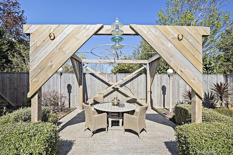 Photo of property in 25 Main Street, Greytown, 5712