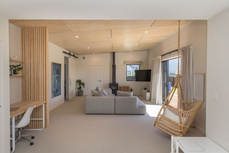 Photo of property in 38 Asher Avenue, Te Anau, 9600