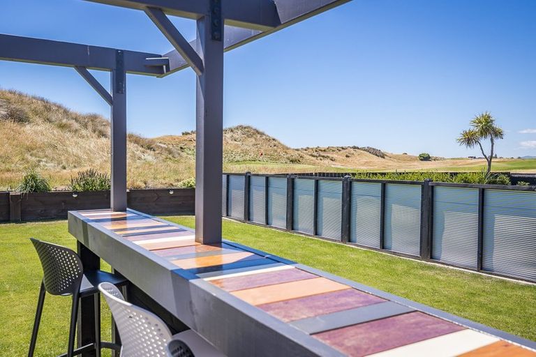 Photo of property in 3 Eatwell Avenue, Paraparaumu Beach, Paraparaumu, 5032
