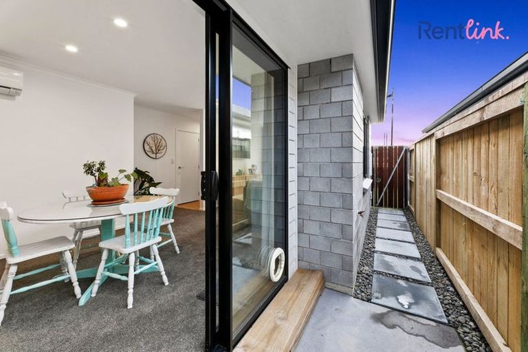 Photo of property in 28 Foley Grove, Pyes Pa, Tauranga, 3110