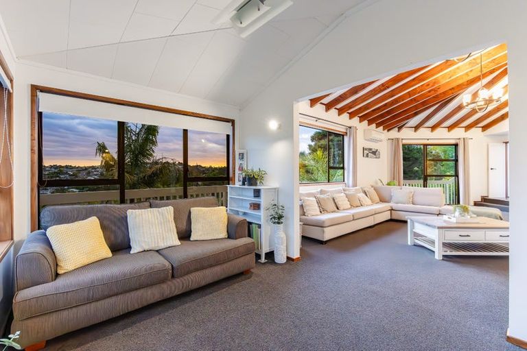 Photo of property in 33 Stredwick Drive, Torbay, Auckland, 0630