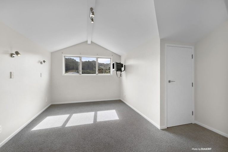 Photo of property in 3 Allington Road, Karori, Wellington, 6012