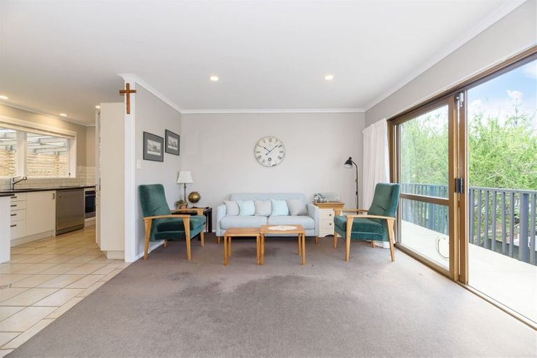 Photo of property in 23 Malters Place, Browns Bay, Auckland, 0630