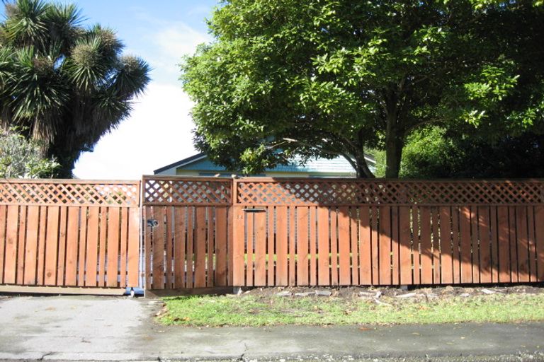 Photo of property in 14 York Street, Waltham, Christchurch, 8023